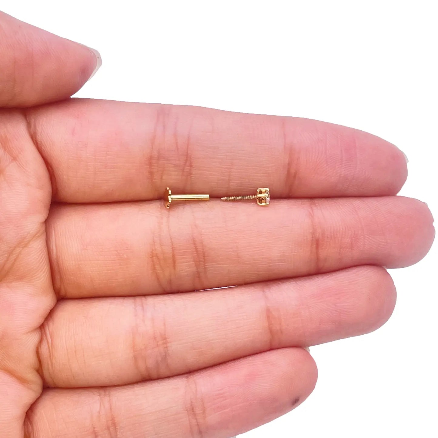 18ct White Or Yellow Gold Princess Diamond Nose Stud Pin 0.03ct 4 claw 2.2mm Body Piercings