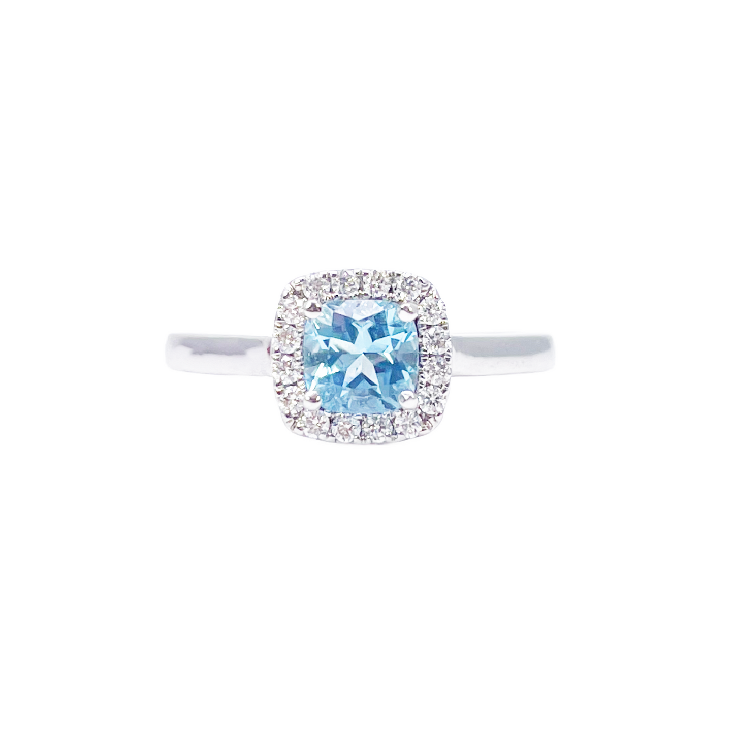 Ring aus 18 Karat Weißgold mit Aquamarin, Diamant-Halo und Kissenschliff, 0,70 ct