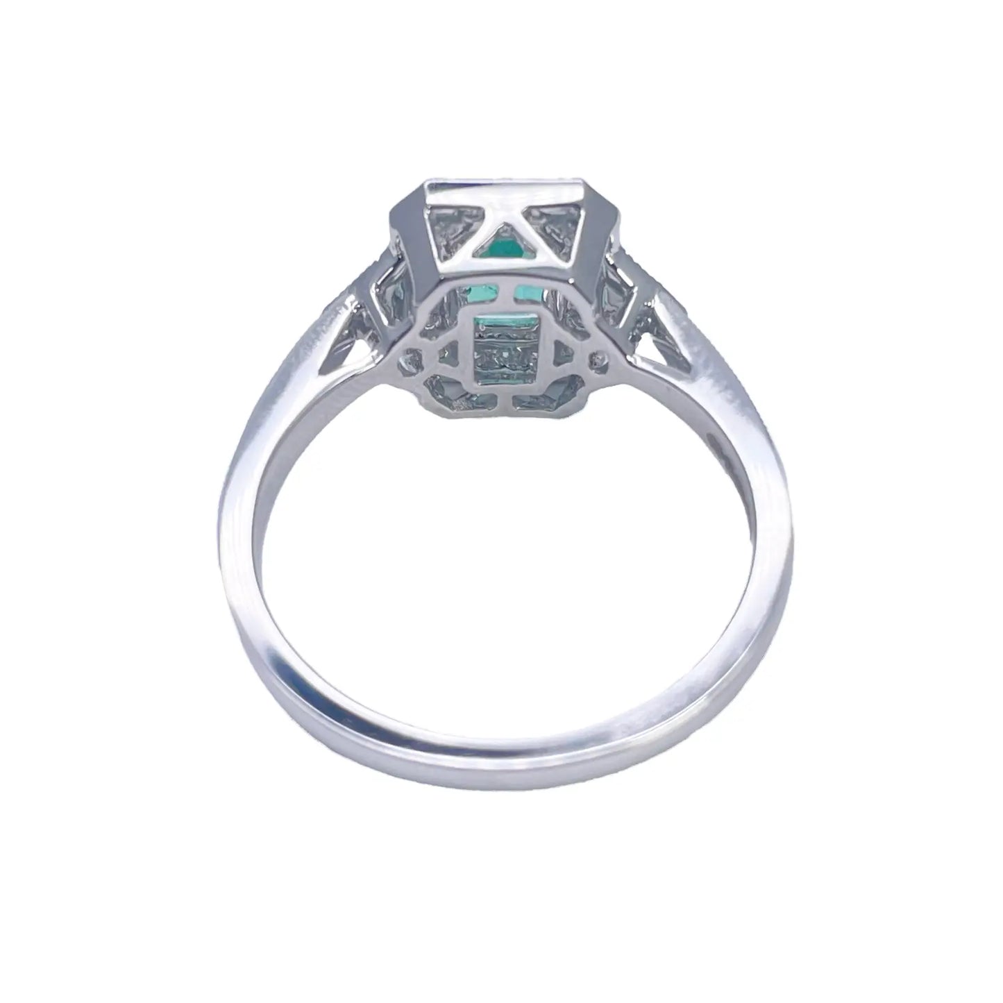 18ct Gold Natural Emerald Diamond Ring Round & Emerald Cut 0.80ct  Diamond Ring