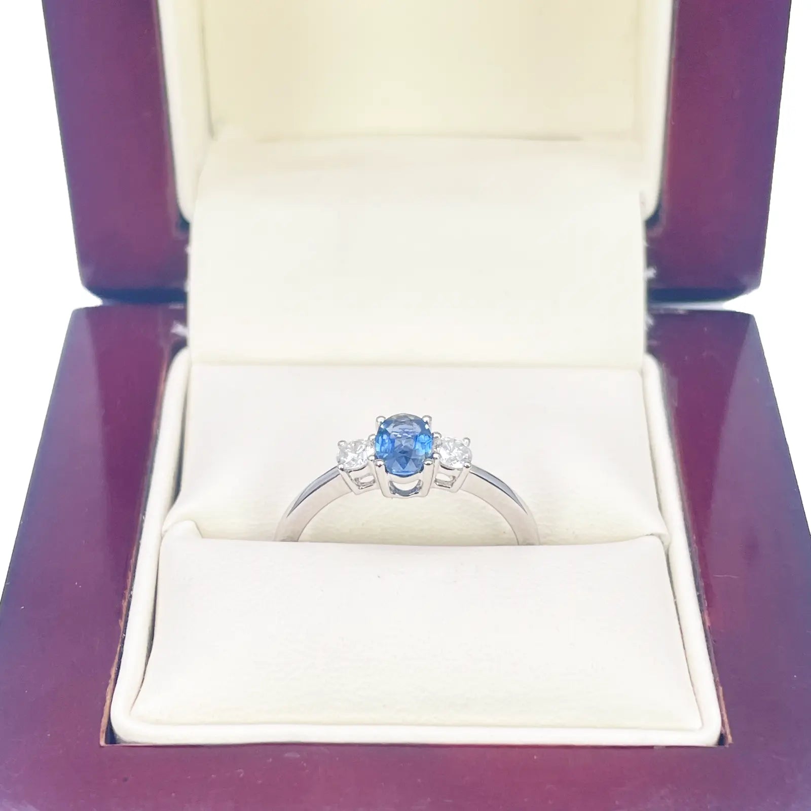 18ct Gold Natural Sapphire Diamond Three-Stone Ring Round & Oval Cut 0.65ct  Diamond Ring