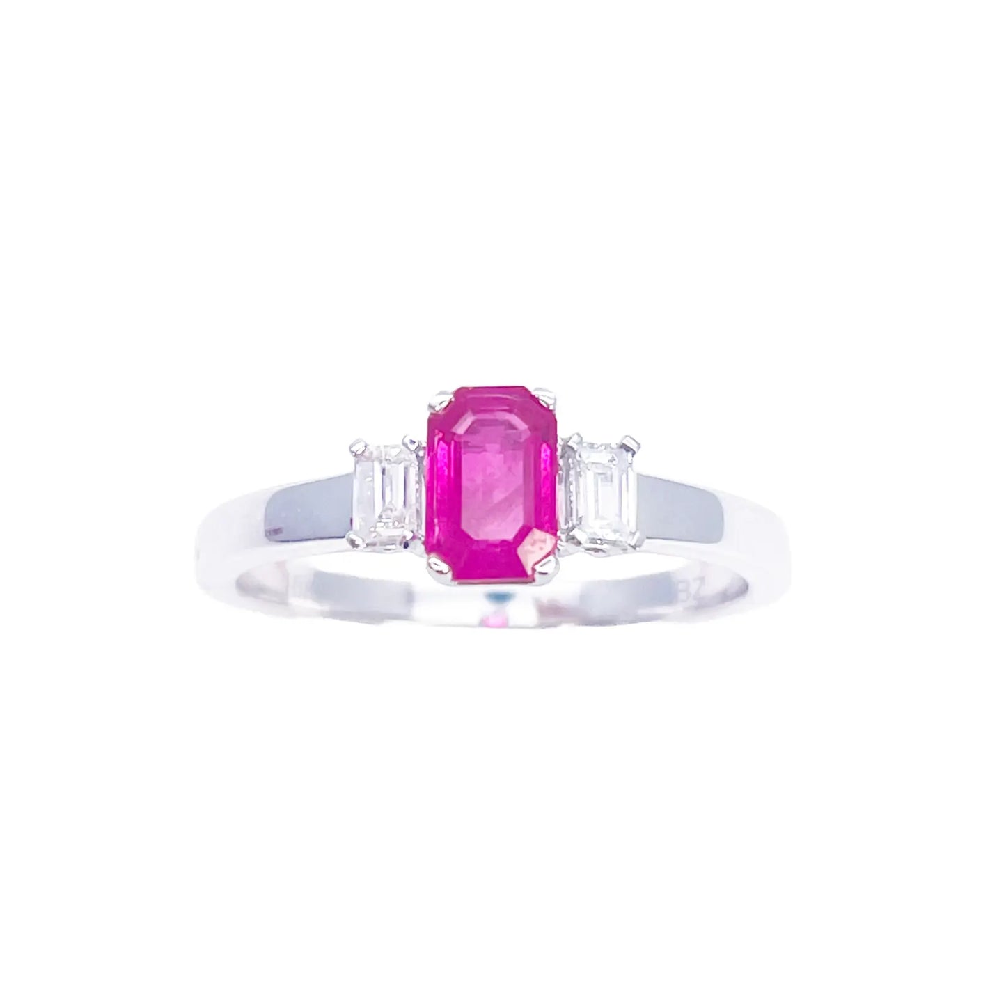 18ct Gold Ruby Diamond Ring Natural Baguette & Emerald Cut 0.85ct  Diamond Ring