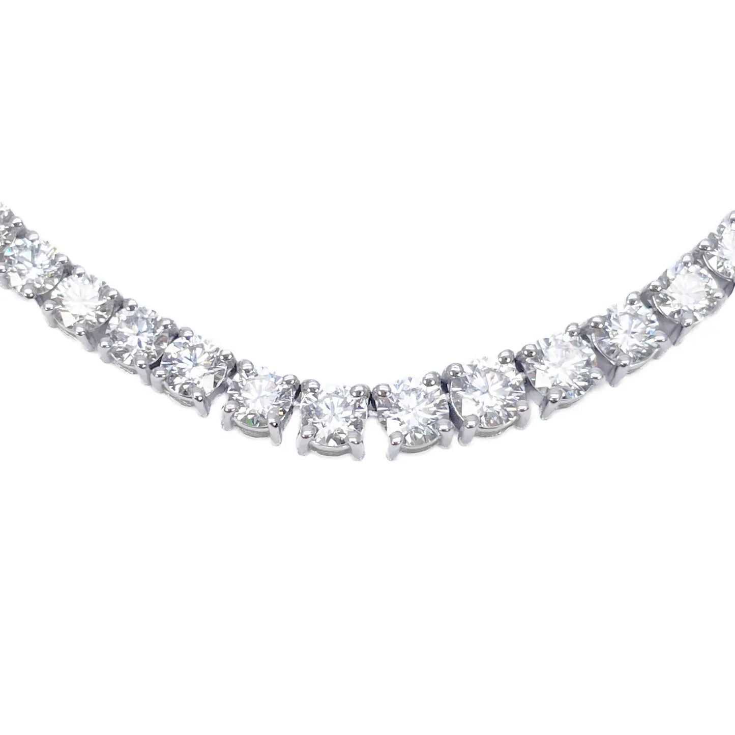 18ct White Gold Graduated Natural Diamond 8.16ct Tennis Necklace 17 Inches 