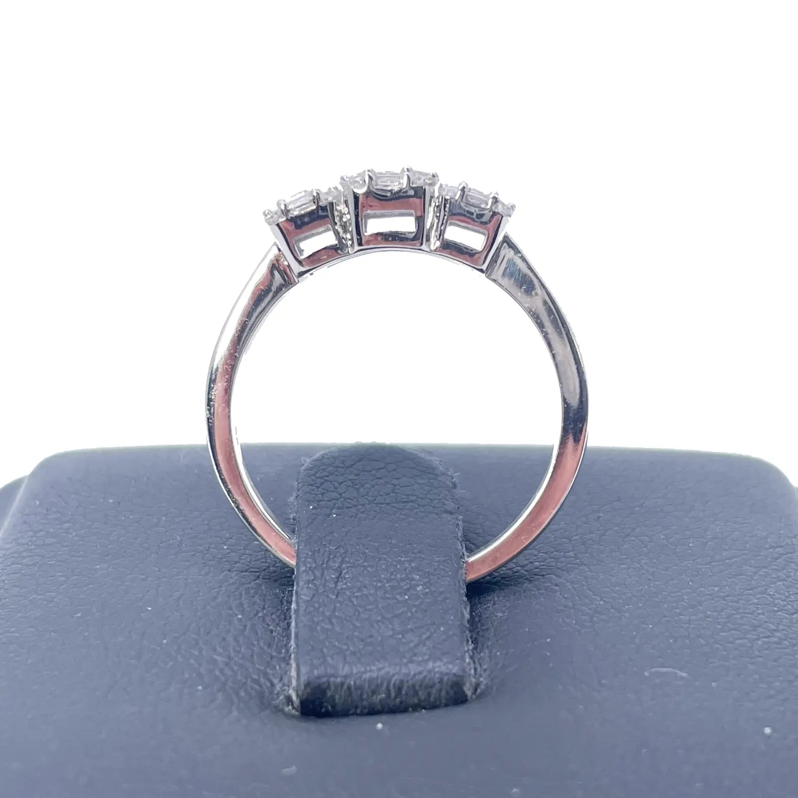 18ct White Gold Round Diamond & Baguette Trilogy Ring 0.58ct  Diamond Ring