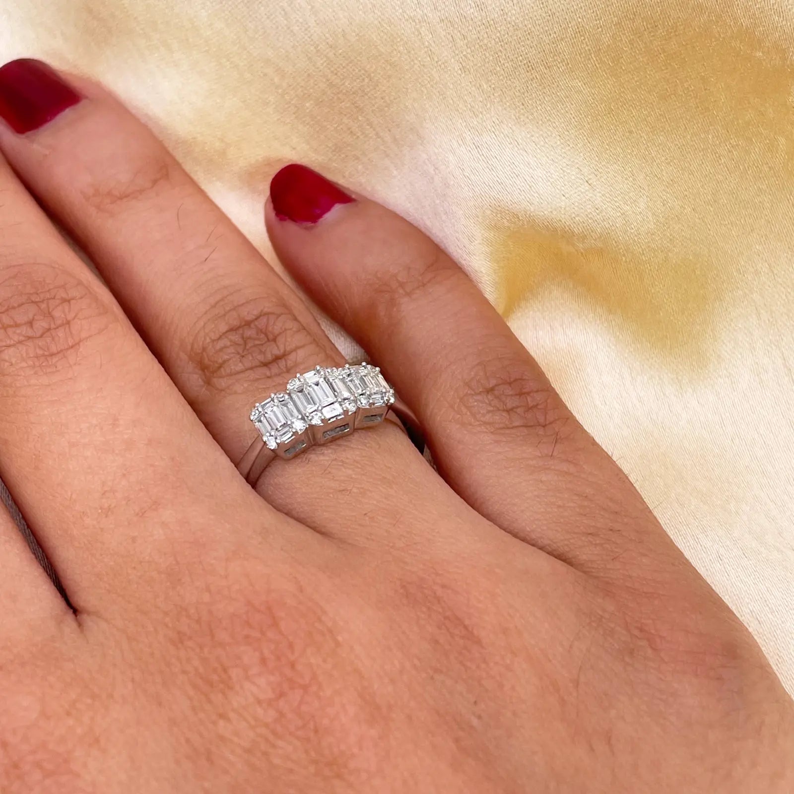 18ct White Gold Round Diamond & Baguette Trilogy Ring 0.58ct  Diamond Ring