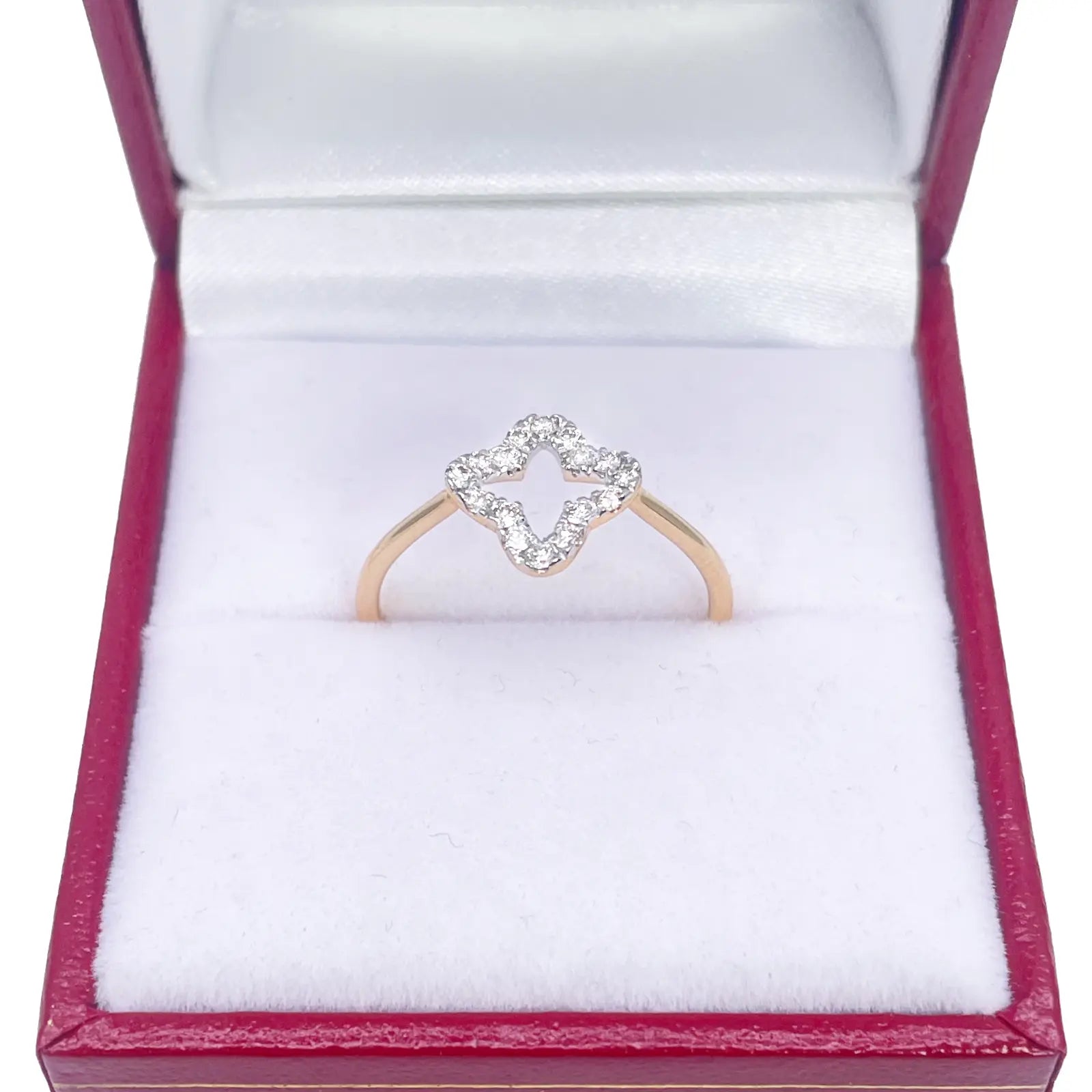 18ct Yellow Gold Diamond Clover/Flower Shaped Ring 0.18ct  Diamond Ring