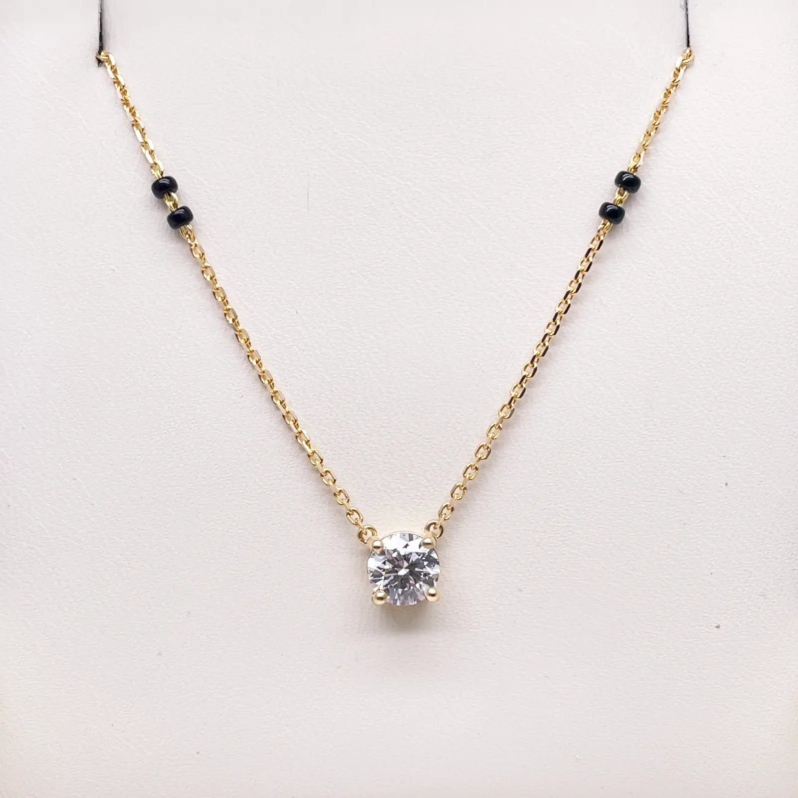 18ct Yellow Gold Lab Grown Diamond 1.00ct Black Beads Mangalsutra Necklace IGI  Mangalsutra Chains
