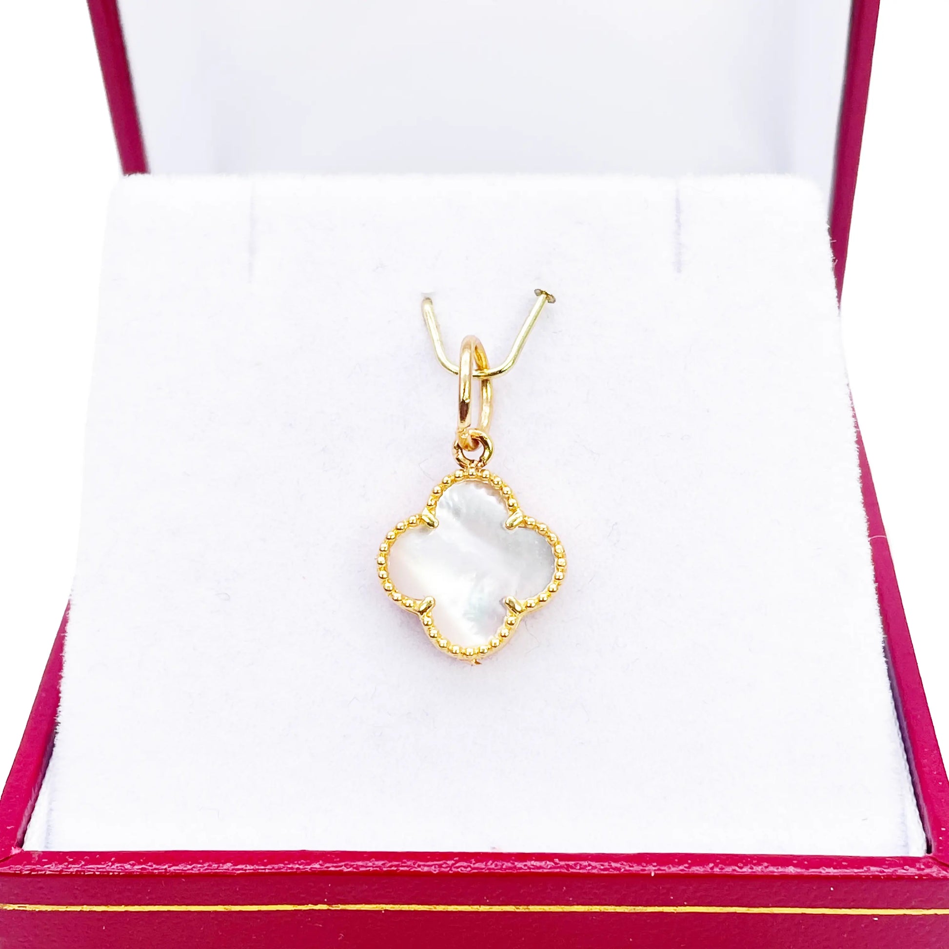 22ct Gold Mother Of Pearl Clover Pendant - 13mm Width 