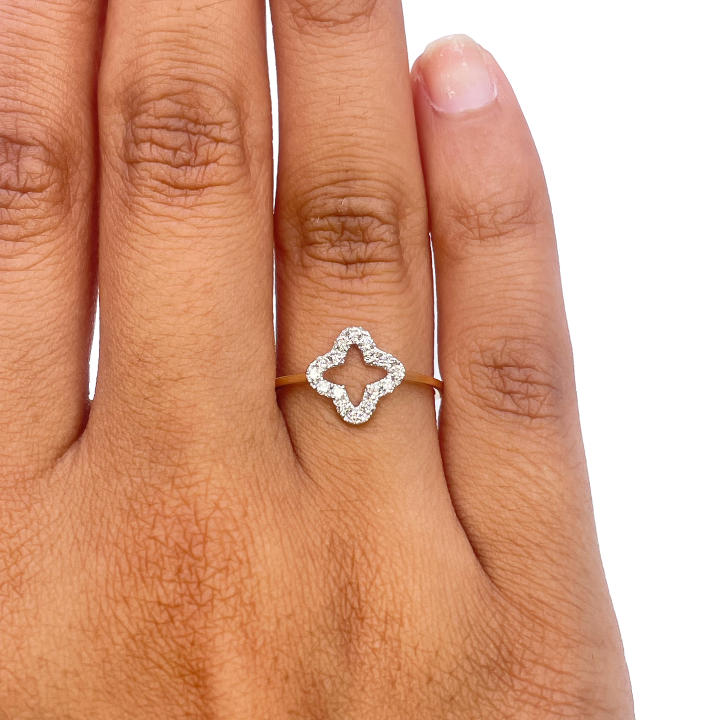 Ring aus 18 Karat Gelbgold mit Diamanten, Klee-/Blumenform, 0,18 Karat
