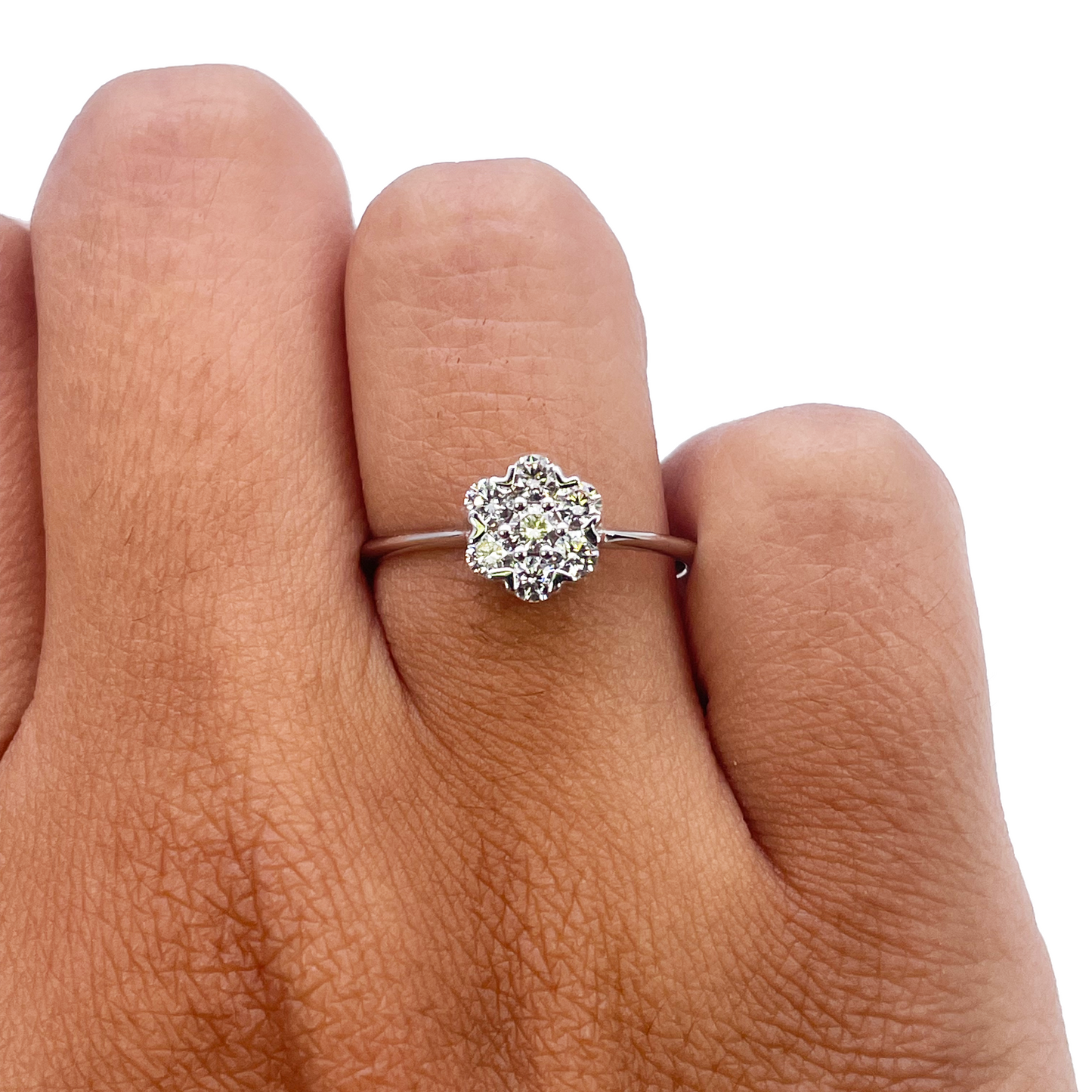 18ct White Gold Natural Diamond Floral Cluster Ring 0.39ct