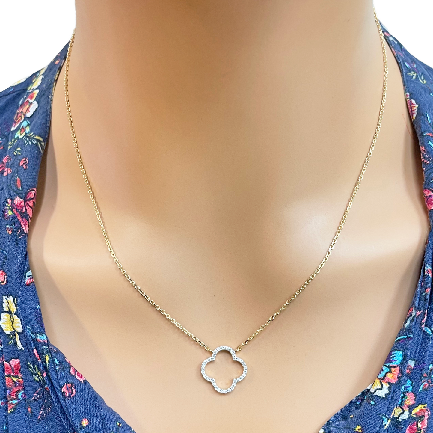 14 Karat Gelbgold Elegante offene Blumen-Diamant-Halskette 0,15 Karat 45,7 cm