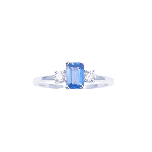 18 Karat Gold Saphir Diamant Ring Natur Rund & Smaragdschliff Drei-Stein 0,80 Karat