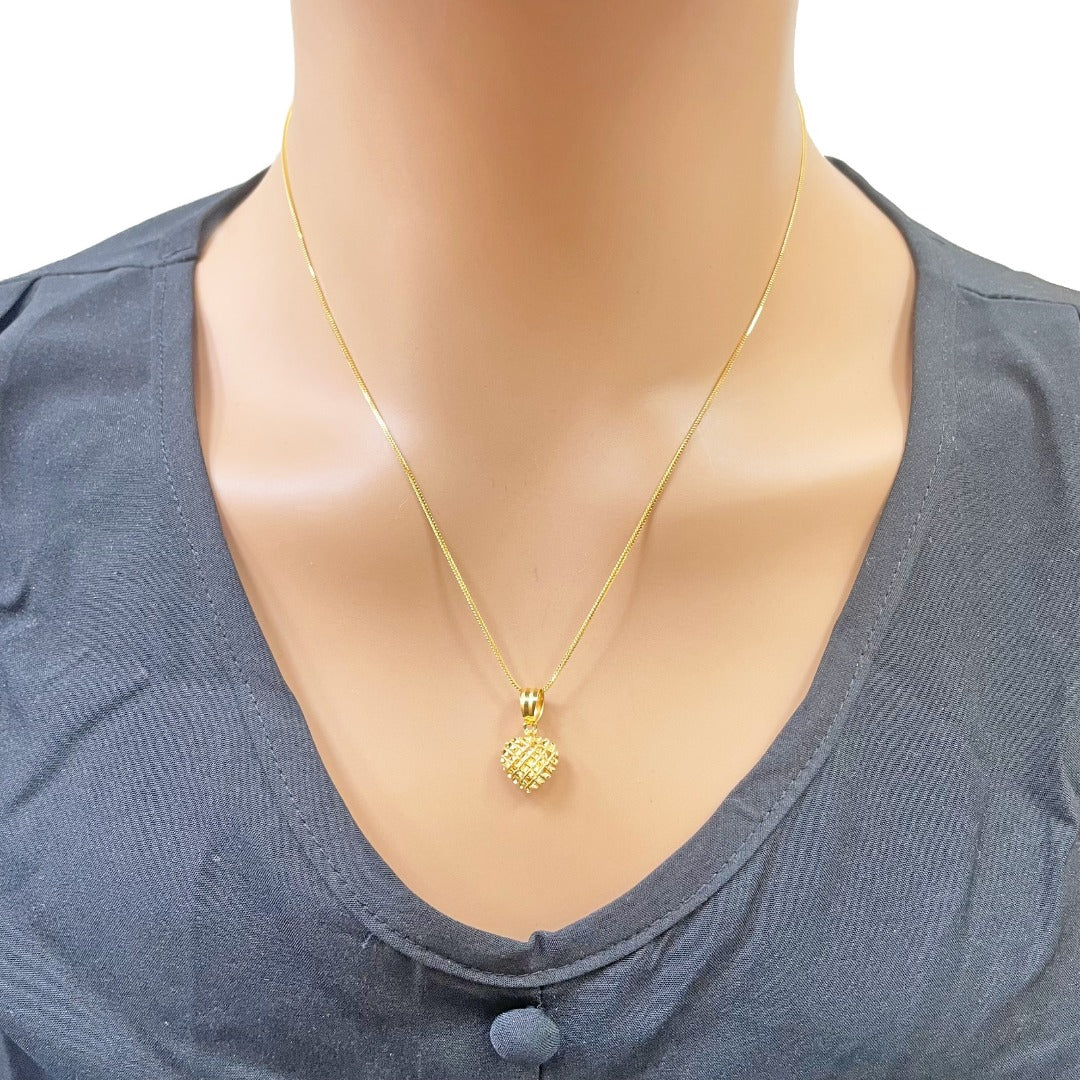 22 Karat Gold Herzanhänger Diamantgeschliffenes Netz Hochglanzpoliert 18 mm Länge