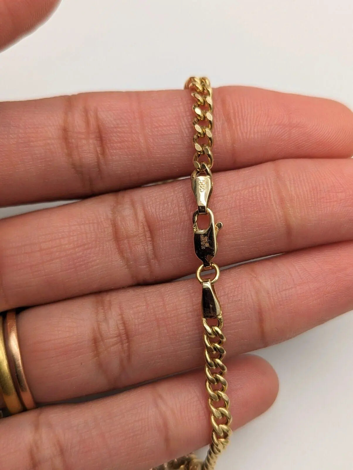 14ct Yellow Gold Diamond Cut Curb Chain 22 inches Hallmarked  Diamond Bracelets
