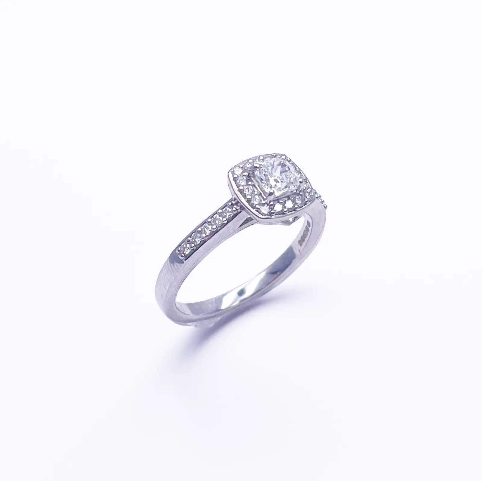 18ct White Gold 4-Claw Cushion Natural Diamond Halo Engagement Ring 0.60ct GIA  Diamond Ring