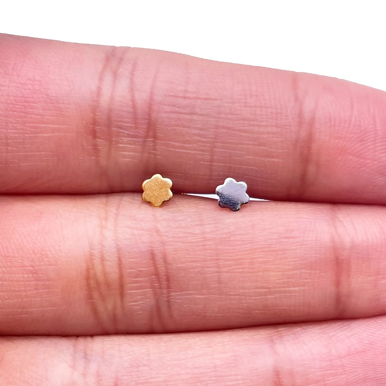 18ct White Gold Diamond Children's Earrings 0.06ct Child friendly safe & secure 