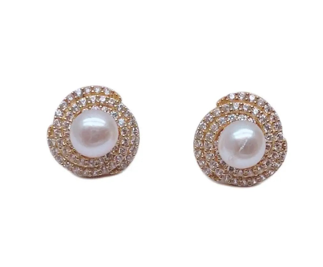 22ct Yellow Gold Cubic Zirconia Pearl Earrings & Pendant on 18K Chain Necklace¬†